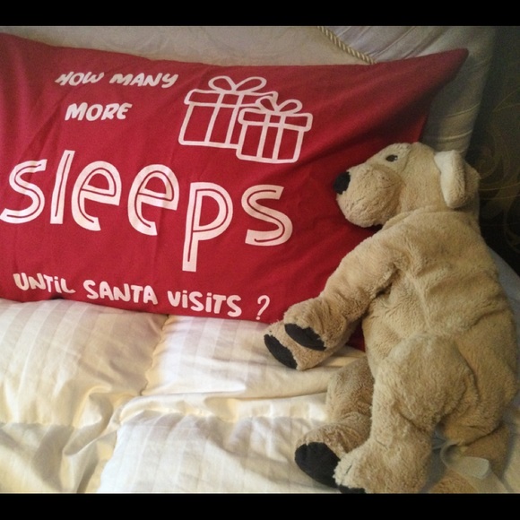 SANTA new bed Pillowcase ๐
10 in stock. - Picture 2 of 6